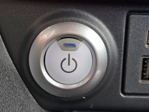 Used 2024 Nissan Leaf SV Plus image 32