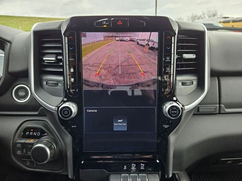 New 2026 RAM 1500 4x4 Crew Cab image 22