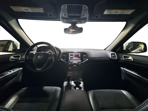 Used 2020 Jeep Grand Cherokee Altitude AWD/4WD image 14