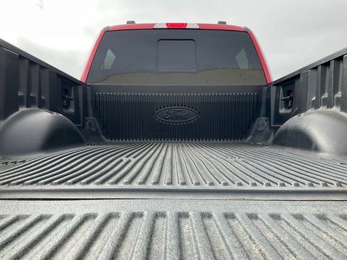 Certified 2022 Ford F250 XLT w/ XLT Premium Package image 13