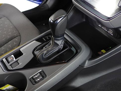 Used 2025 Subaru Crosstrek 2.5i Sport w/ Crosstrek Mirror Package image 15