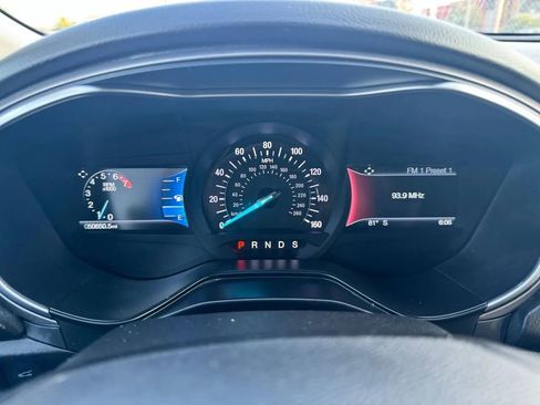 Used 2019 Ford Fusion SE image 14