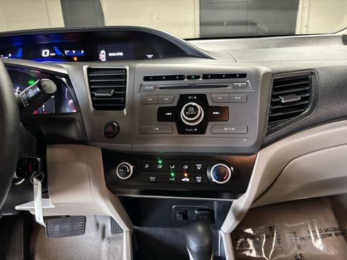 Used 2012 Honda Civic LX image 15