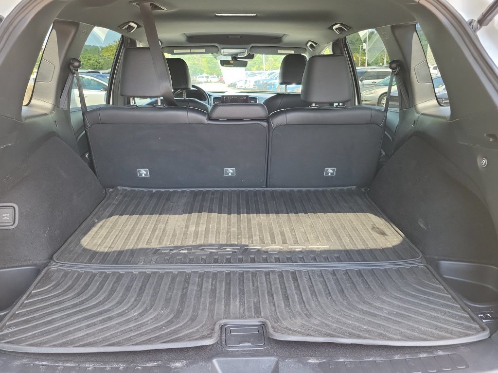 Used 2023 Honda Passport EX-L image 10
