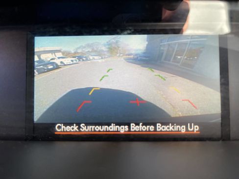 Used 2015 Subaru Forester 2.5i w/ Alloy Wheel Package image 16