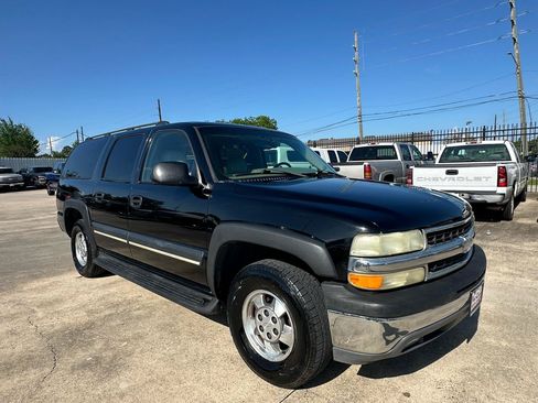 Used 2003 Chevrolet Suburban LS w/ LS Preferred Equipment Group RWD image 7