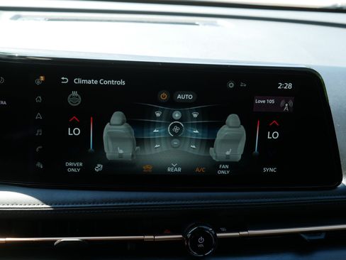 Certified 2024 Nissan Ariya AWD image 23