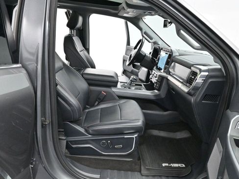 Used 2021 Ford F150 Lariat w/ Max Trailer Tow Package image 31