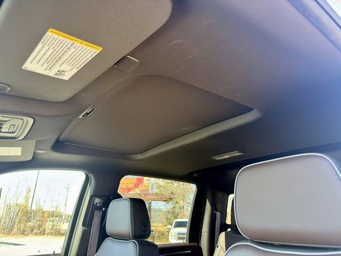 Used 2024 GMC Sierra 2500 Denali w/ Denali Reserve Package image 26