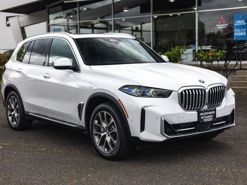 Used 2026 BMW X5 xDrive40i AWD/4WD image 8