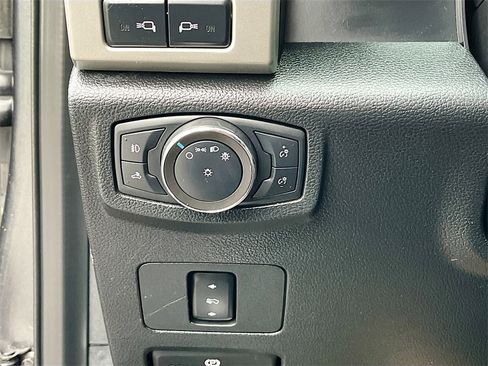 Used 2020 Ford F250 Lariat w/ Lariat Value Package image 10