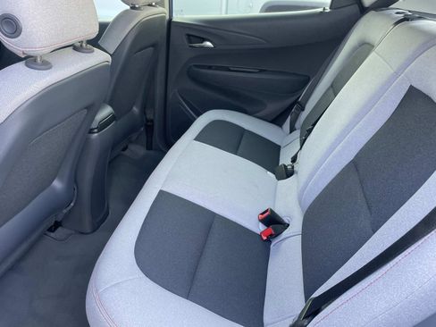 Used 2020 Chevrolet Bolt LT image 25