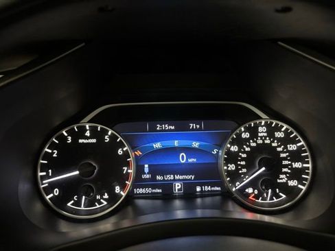 Used 2018 Nissan Murano S image 19