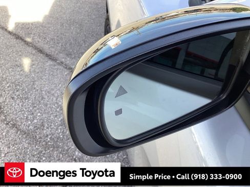 Used 2020 Dodge Charger SXT w/ Plus Group image 27