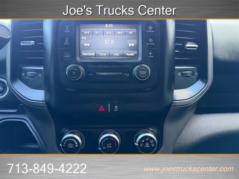 Used 2019 RAM 3500 Tradesman w/ Chrome Appearance Group RWD image 16