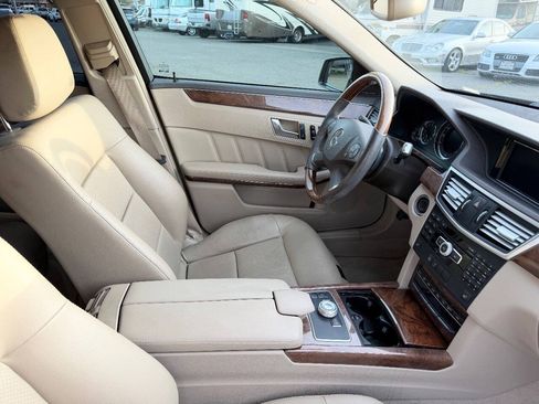 Used 2012 Mercedes-Benz E 350 BlueTEC Sedan image 16