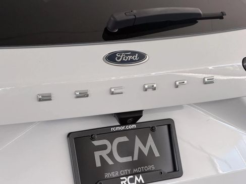 Used 2020 Ford Escape SEL FWD image 13