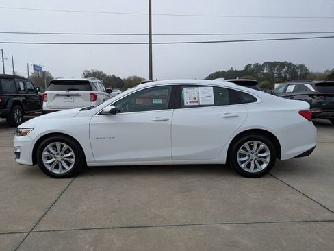 Used 2025 Chevrolet Malibu LT image 7