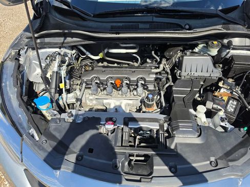 Used 2019 Honda HR-V LX image 17