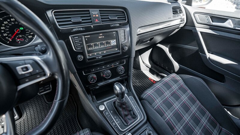 Used 2017 Volkswagen GTI Sport FWD image 34