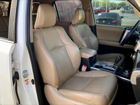 Used 2018 Toyota 4Runner Limited image 10