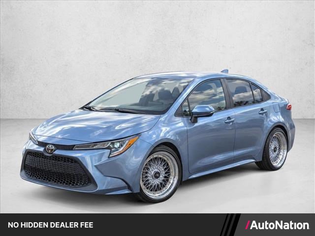 Used 2021 Toyota Corolla LE FWD image 1