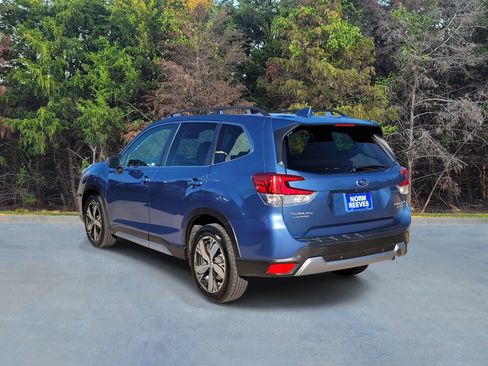 Used 2021 Subaru Forester Touring image 21
