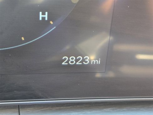 Certified 2024 Hyundai Santa Fe Limited image 27