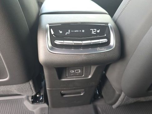 New 2025 Cadillac XT6 Sport w/ LPO, Onyx Lite Package image 19