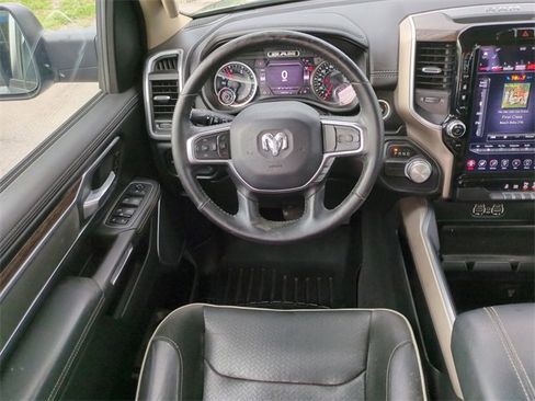 Used 2020 RAM 1500 Laramie image 17