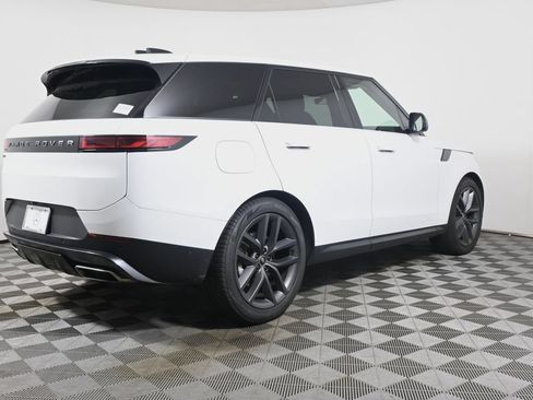 Used 2024 Land Rover Range Rover Sport SE AWD/4WD image 7