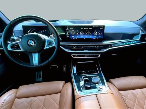 Certified 2023 BMW X7 xDrive40i w/ M Sport Package AWD/4WD image 16