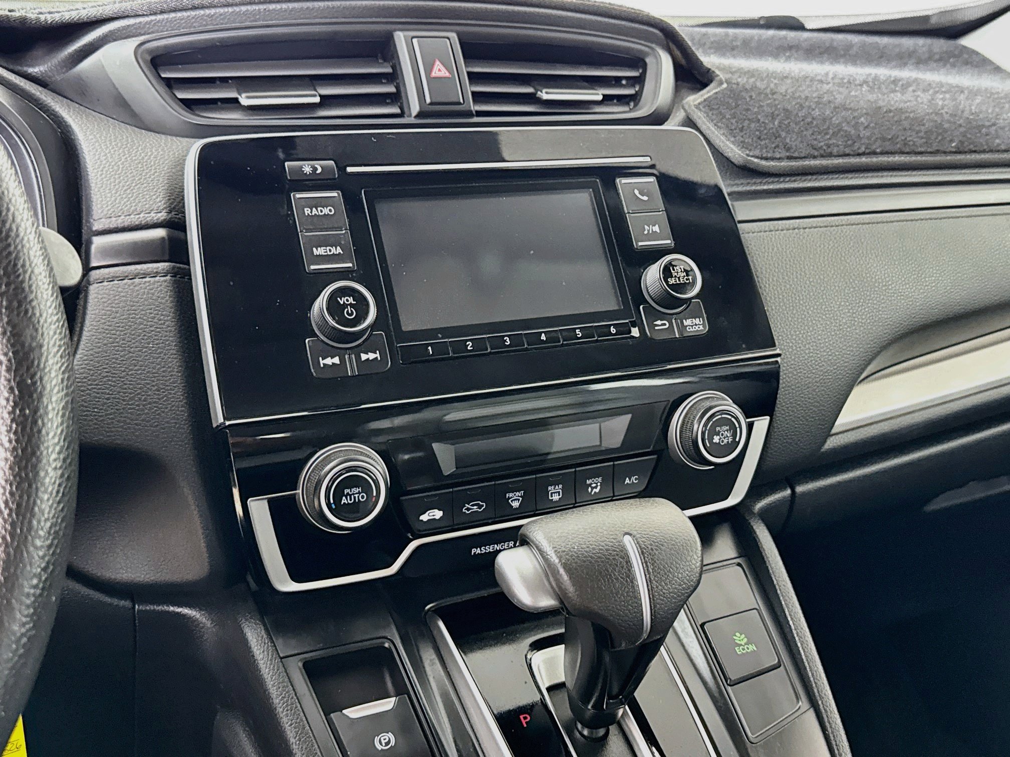 Used 2019 Honda CR-V LX image 17