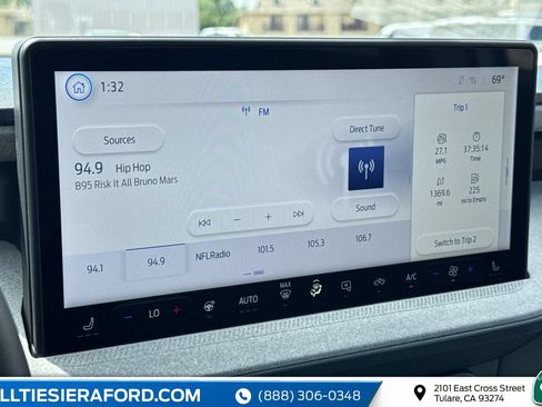 Used 2025 Ford Maverick XLT w/ XLT Luxury Package AWD/4WD image 20