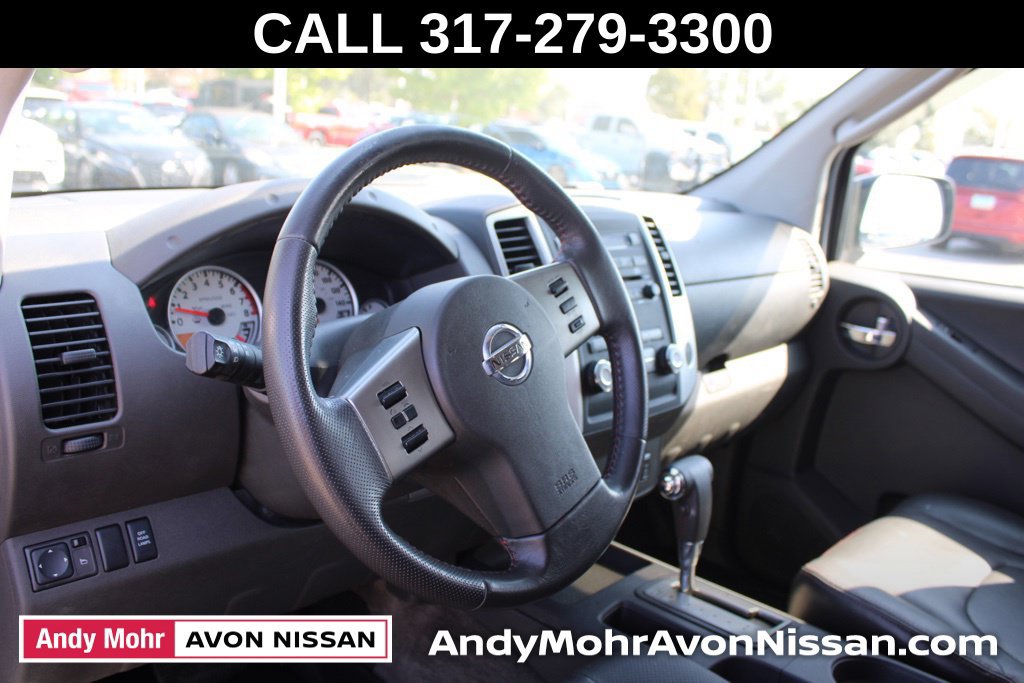 Used 2011 Nissan Xterra PRO-4X w/ Pro-4x Leather Pkg AWD/4WD image 16
