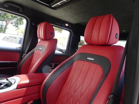 Used 2021 Mercedes-Benz G 63 AMG 4MATIC image 13