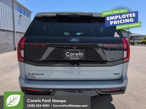 New 2026 Ford Expedition Max Platinum w/ Stealth Performance Package AWD/4WD image 4