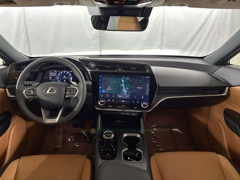 Used 2024 Lexus RZ 300e Premium FWD image 16