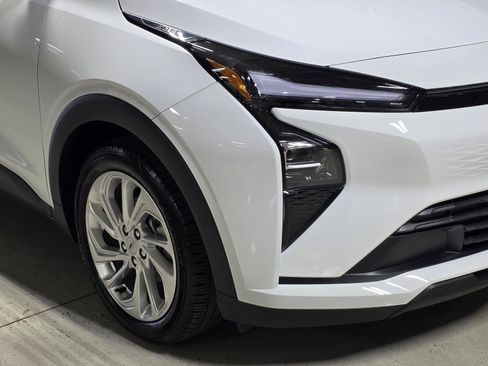 New 2027 Chevrolet Bolt LT w/ Comfort Package image 10