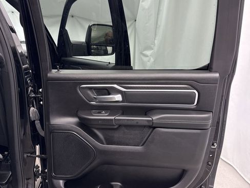 Used 2025 RAM 1500 Big Horn AWD/4WD image 37