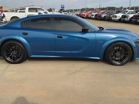 Used 2021 Dodge Charger Scat Pack image 2