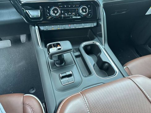 Used 2026 GMC Sierra 1500 Denali Ultimate image 25