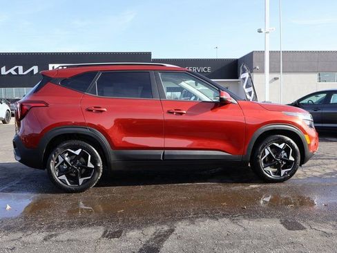 New 2026 Kia Seltos S image 8