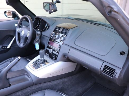 Used 2008 Saturn Sky w/ Premium Trim Package RWD image 22