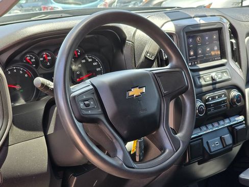 Used 2021 Chevrolet Silverado 1500 Custom AWD/4WD image 18