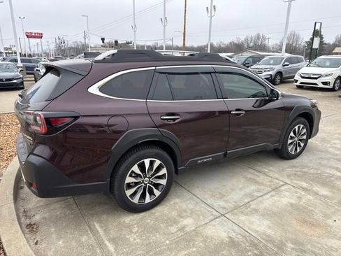 Used 2025 Subaru Outback Touring XT w/ Tech Package 3 image 5