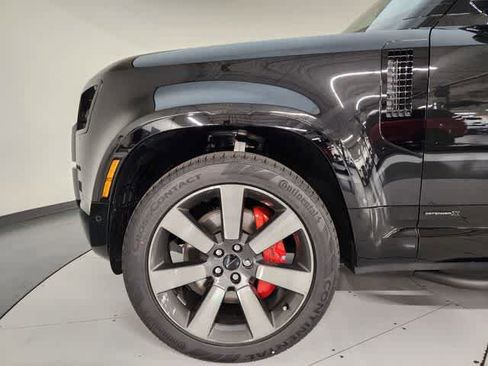 New 2026 Land Rover Defender 110 X AWD/4WD image 11