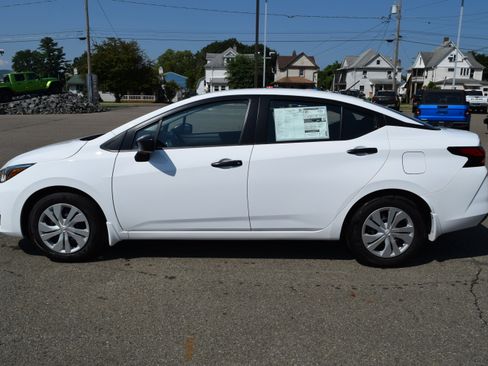 New 2025 Nissan Versa S w/ Trunk Package image 1