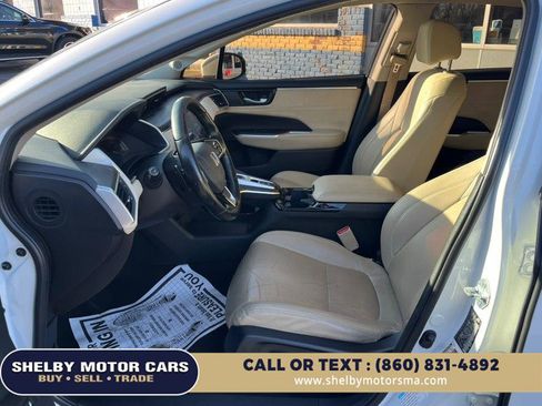 Used 2018 Honda Clarity Touring image 10
