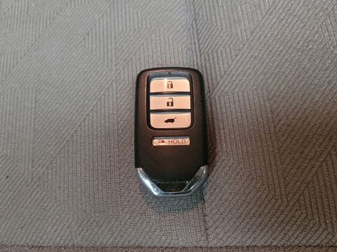 Used 2019 Honda Pilot LX image 32